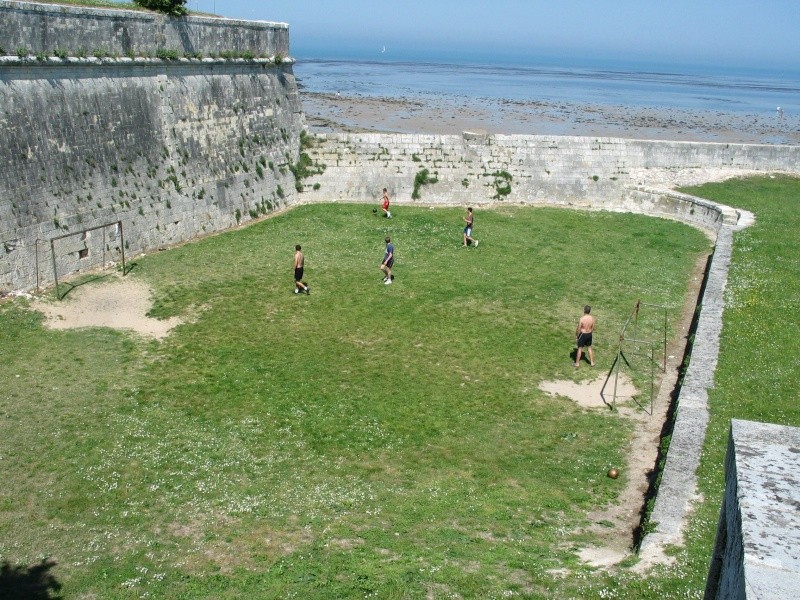 footba11.jpg